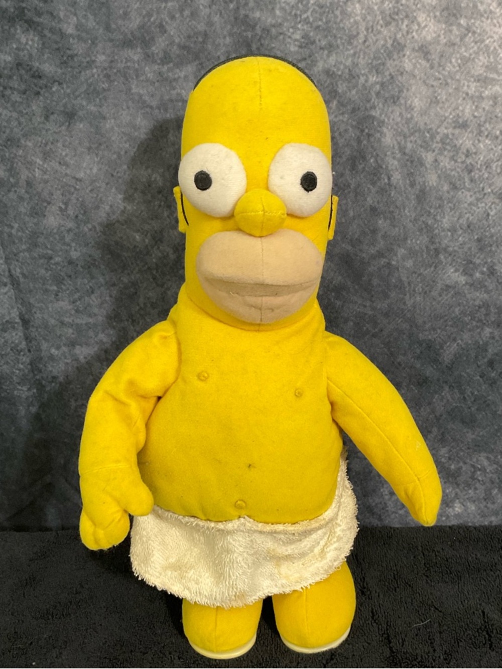 Homer Simpson 2007 Y2K Dancin’ Macho Man Homer Talking Plush Toy - Tested